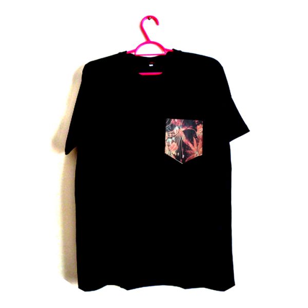 T - SHIRT BOLSO ESTAMPADO